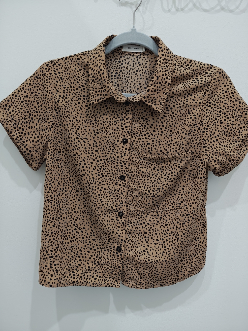 Mod Ref Tan Short-Sleeve Leopard Print Button-Down Shirt